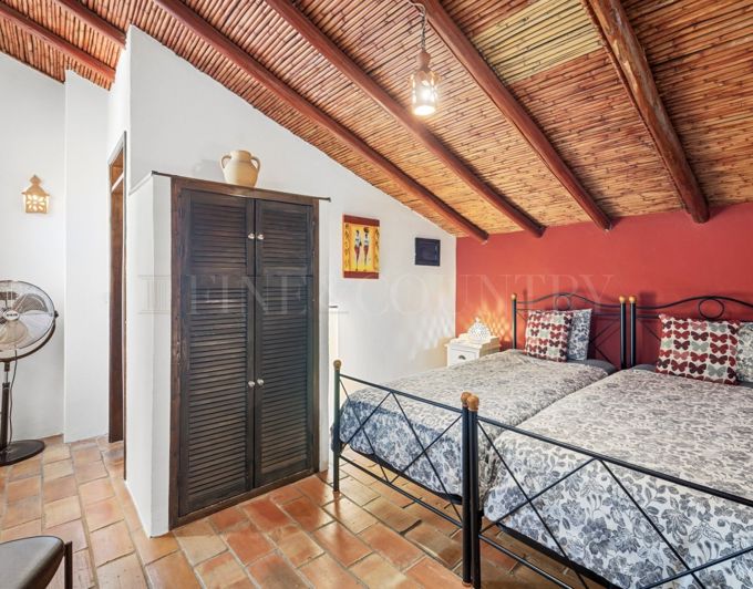 Image No.8-Villa de 7 chambres à vendre à Estói