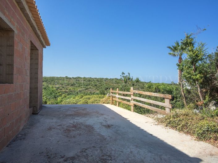 Image No.16-4 Bed Property for sale