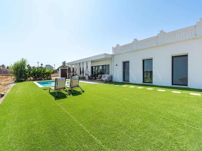 Image No.30-3 Bed Villa for sale