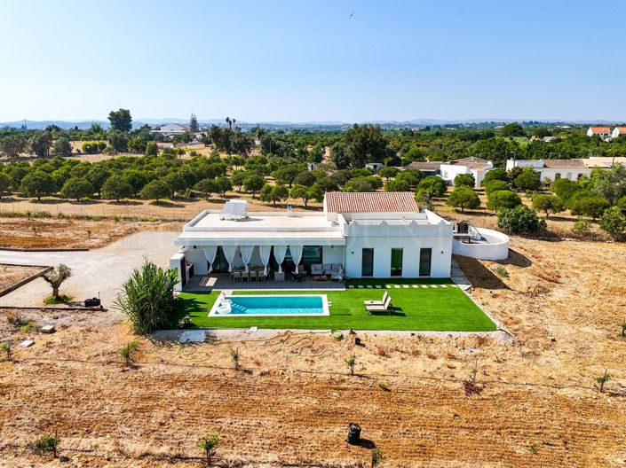 Image No.6-3 Bed Villa for sale