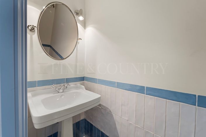 Image No.47-3 Bed Property for sale