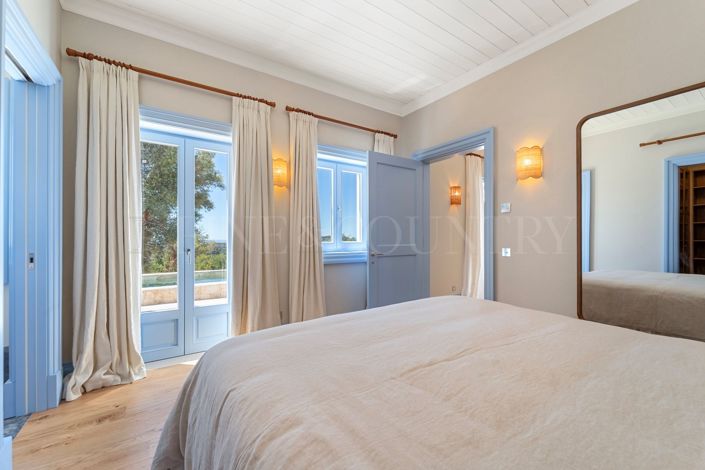 Image No.52-3 Bed Property for sale