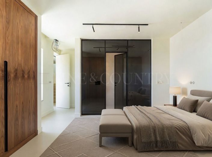 Image No.31-5 Bed Villa for sale