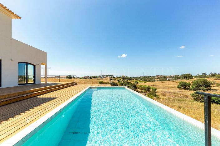 Image No.33-5 Bed Villa for sale