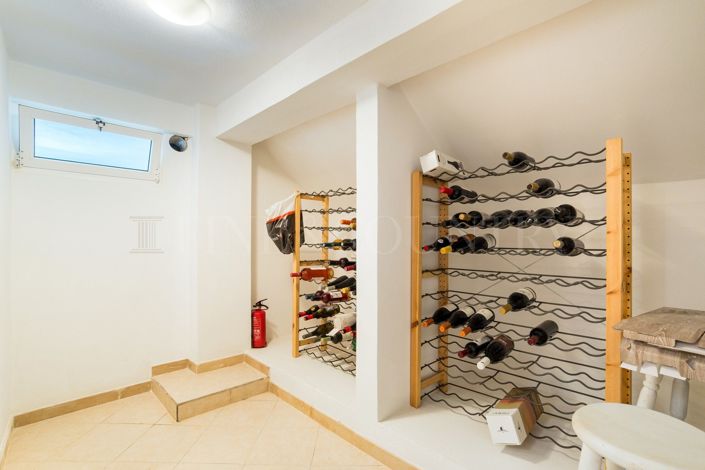 Image No.27-4 Bed Villa for sale