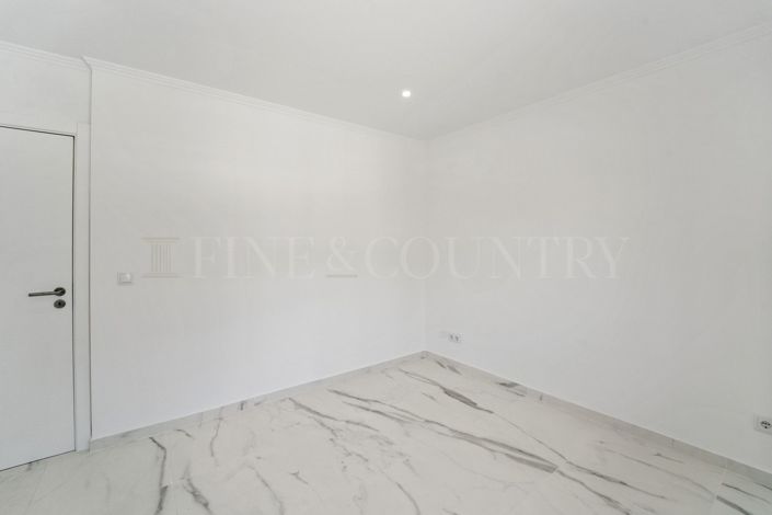 Image No.15-3 Bed Apartment for sale