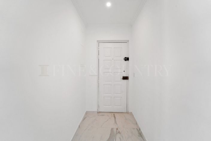 Image No.27-3 Bed Apartment for sale