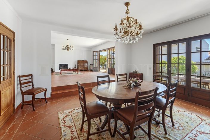Image No.3-4 Bed Villa for sale