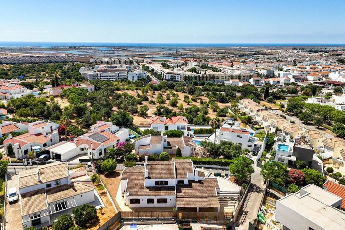 Image No.5-4 Bed Villa for sale