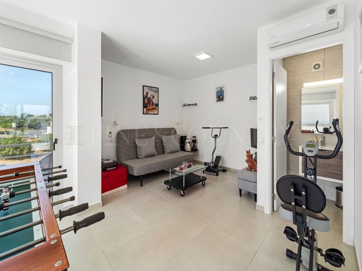 Image No.30-3 Bed Villa for sale