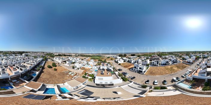 Image No.42-3 Bed Villa for sale