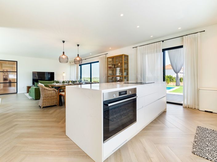 Image No.17-3 Bed Villa for sale