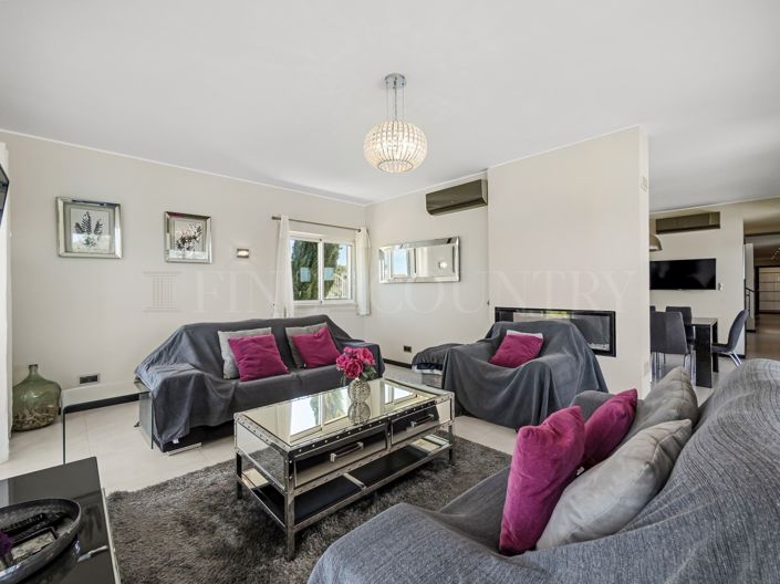 Image No.4-5 Bed Property for sale