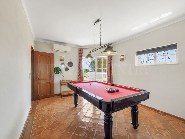 Image No.33-3 Bed Property for sale