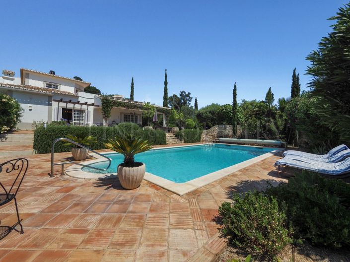Image No.37-3 Bed Property for sale