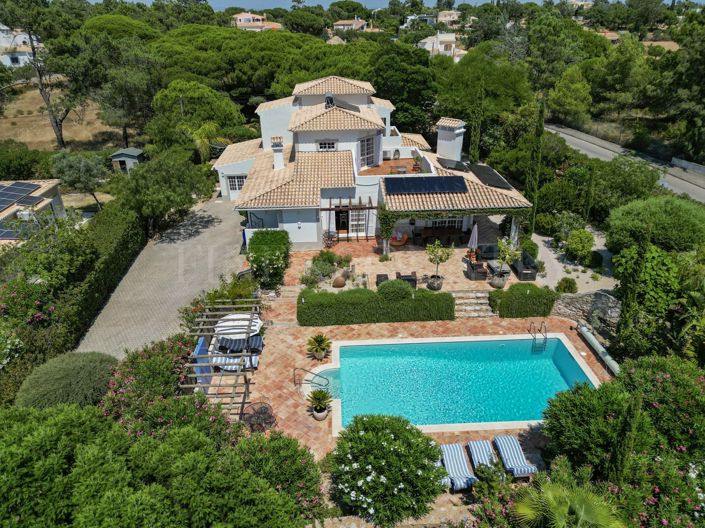 Image No.43-3 Bed Property for sale