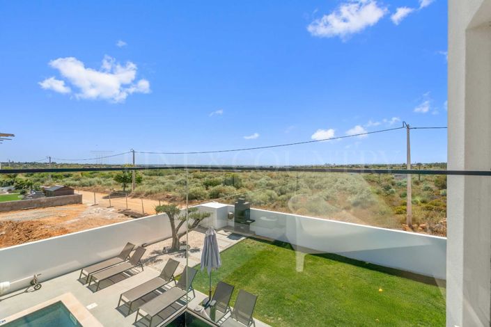 Image No.24-4 Bed Villa for sale