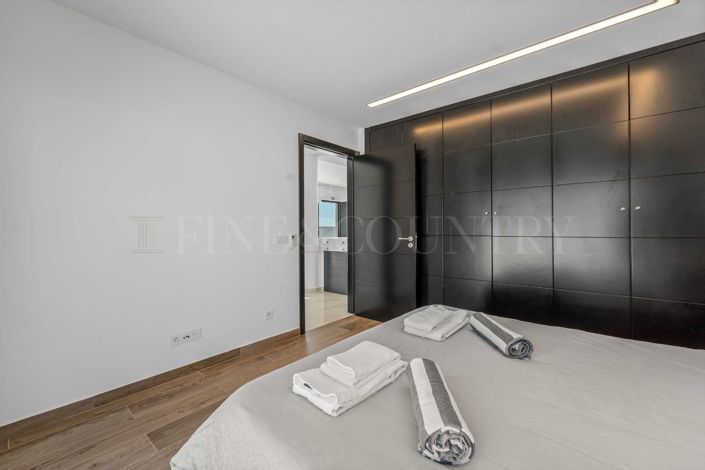 Image No.6-4 Bed Villa for sale
