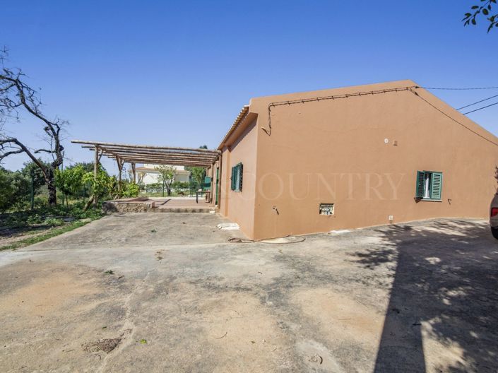 Image No.24-3 Bed Property for sale