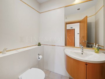 2104-374523-53692adbb4d7b8272cdc4cb7055921f49