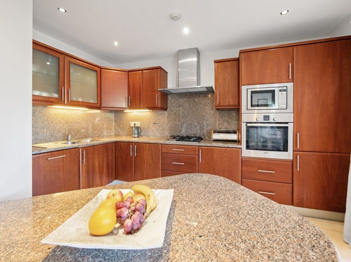 Image No.9-3 Bed Townhouse for sale