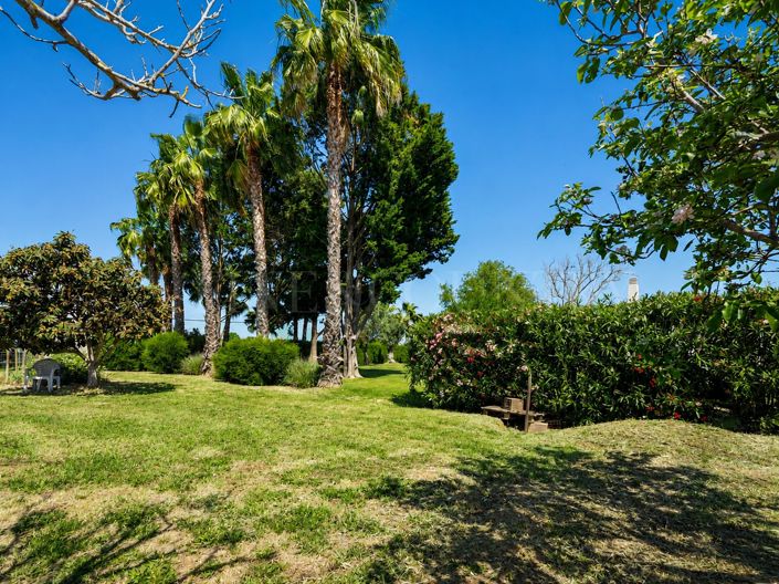 Image No.35-4 Bed Property for sale