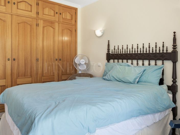Image No.12-2 Bed Apartment for sale