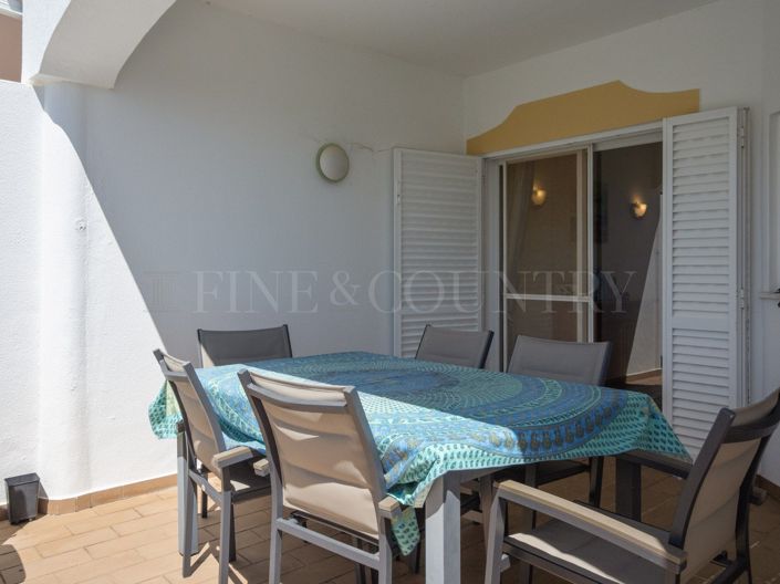 Image No.23-2 Bed Apartment for sale