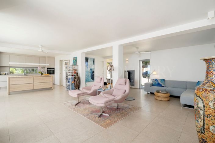 Image No.48-3 Bed Villa for sale