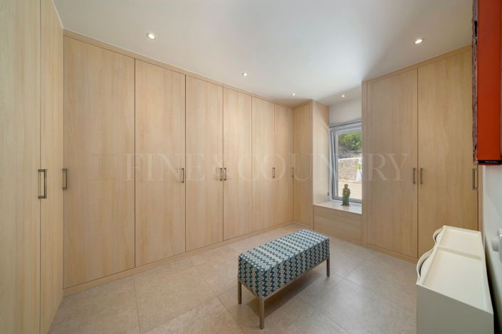 Image No.59-3 Bed Villa for sale