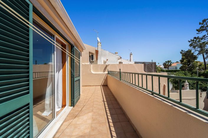 Image No.21-3 Bed Villa for sale