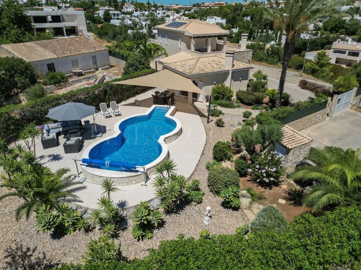 Image No.36-3 Bed Property for sale