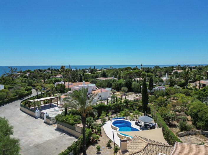 Image No.38-3 Bed Property for sale