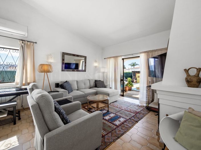Image No.7-2 Bed Property for sale