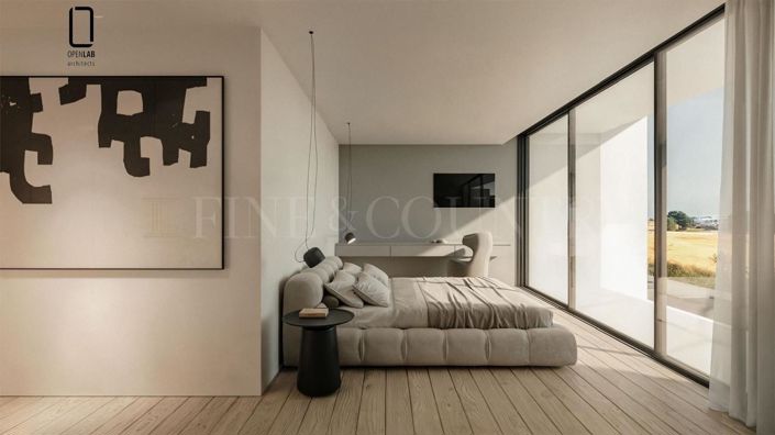 Image No.16-4 Bed Property for sale