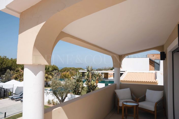 Image No.29-5 Bed Property for sale
