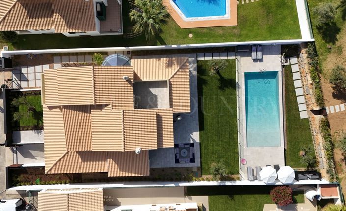 Image No.41-5 Bed Property for sale