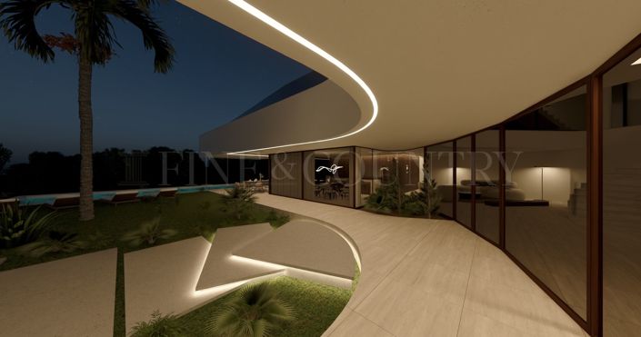 Image No.11-7 Bed Property for sale