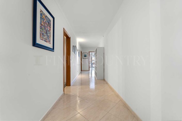 Image No.10-3 Bed Apartment for sale