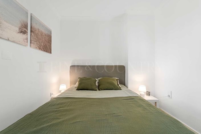 Image No.17-3 Bed Apartment for sale