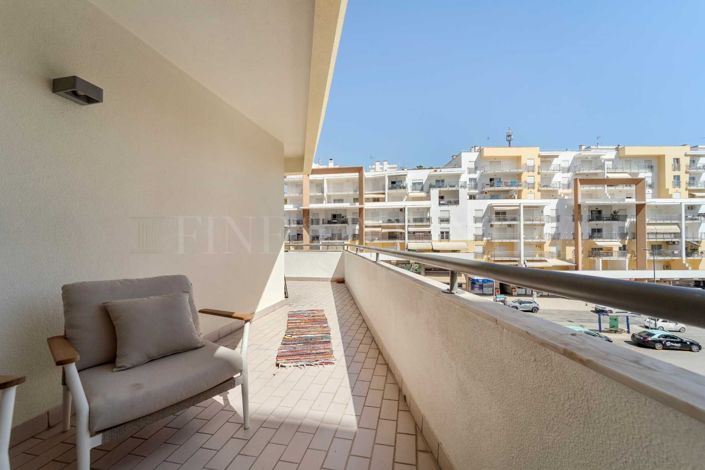 Image No.24-3 Bed Apartment for sale