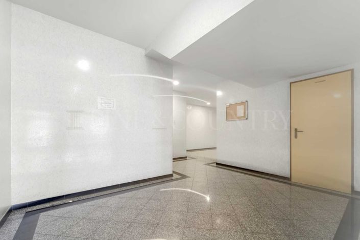 Image No.25-3 Bed Apartment for sale