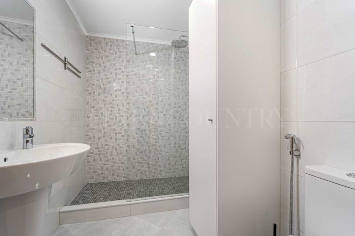 Image No.17-2 Bed Apartment for sale