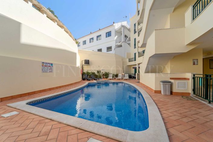 Image No.23-2 Bed Apartment for sale