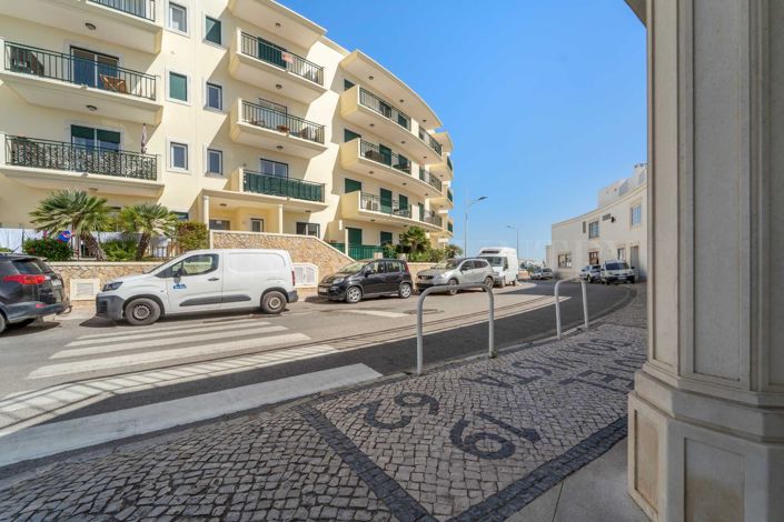Image No.26-2 Bed Apartment for sale