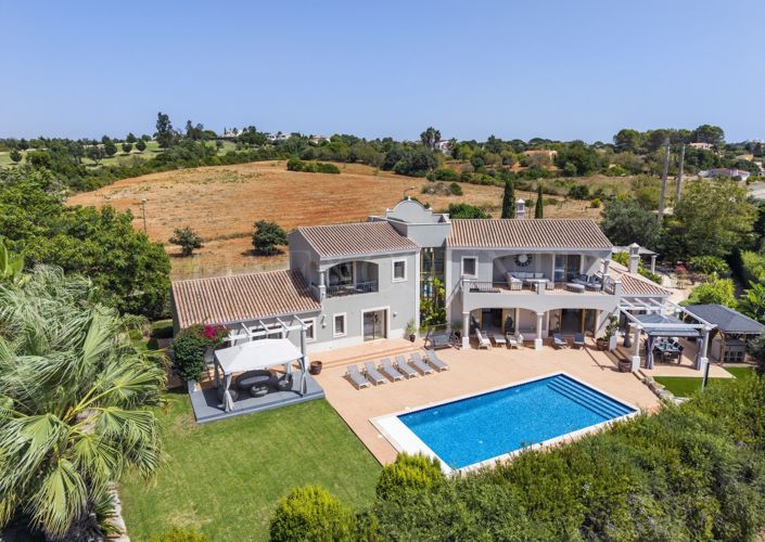 Image No.34-5 Bed Property for sale