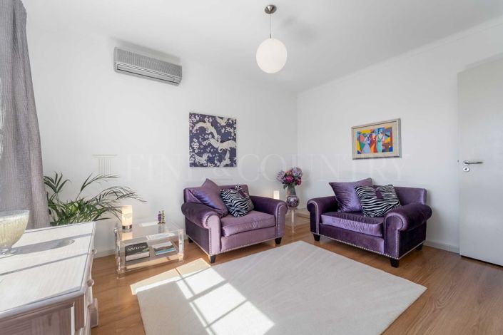 Image No.16-4 Bed Property for sale
