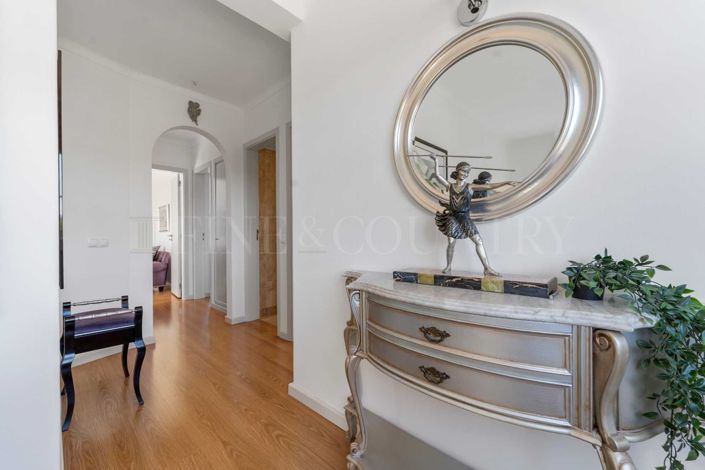 Image No.27-4 Bed Property for sale