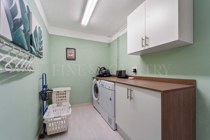 Image No.29-4 Bed Property for sale