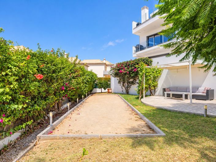 Image No.30-3 Bed Villa for sale